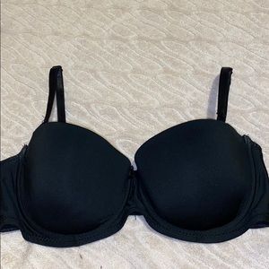 SOLD🌞 Black push up bra